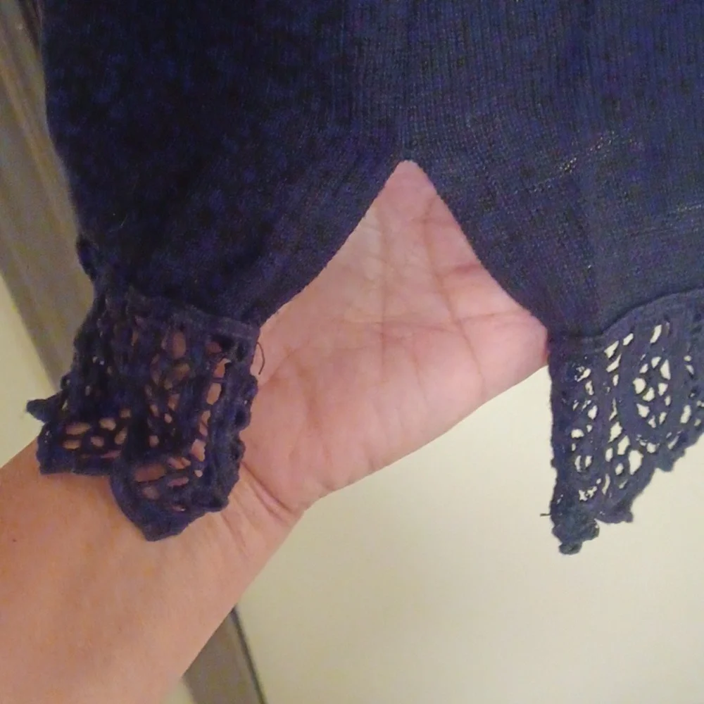 Chicos black cold shoulder sweater - Picture 4 of 8